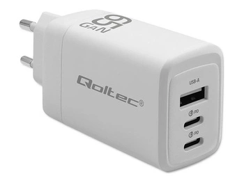 QOLTEC 51822 Ładowarka sieciowa 65W GaN 5/20V 3/3.35A 2 x USB C PD 1 x USB QC 3.0 Biała
