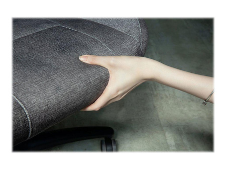 MSI MAG CH130 I Repeltek Fabric gaming chair