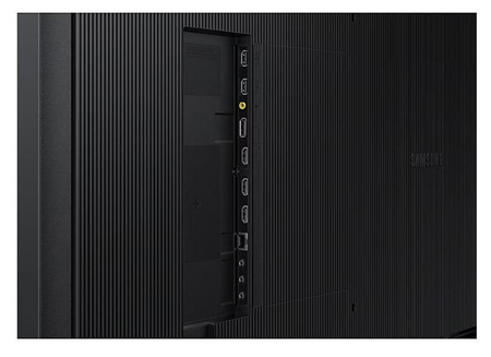 Monitor profesjonalny QM43C 43 cale Matowy 24h/7 500(cd/m2) 3840x2160 (UHD) S10 Player (Tizen 7, VXT Ready) WiFi/BT 3 lata On-Site (LH43QMCEPGCXEN)