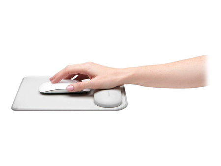 KENSINGTON ErgoSoft Mousepad with Wrist Rest For Standard Mouse Grey