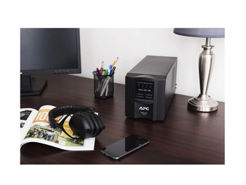 APC SMT750IC APC Smart-UPS 750VA LCD 230V with SmartConnect